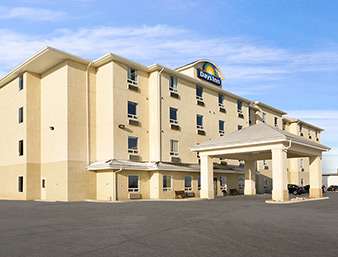 Days Inn - Moose Jaw